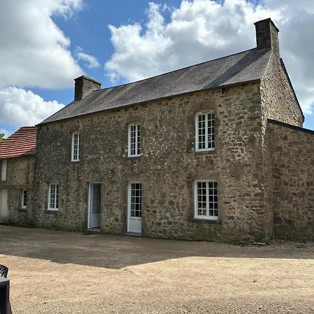 Normandy Family Escape Saint-Floxel